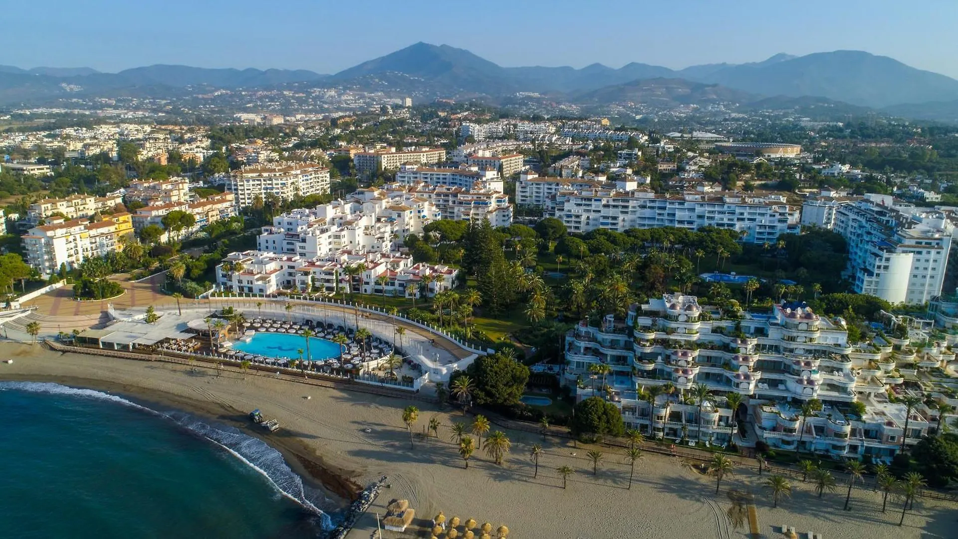 Marbella Banus Suites - Banus Playas Del Duque Beachside Residential Spain